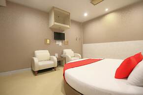 OYO 1002 Pinklao Resort