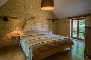 Dordogne Poolside Escape