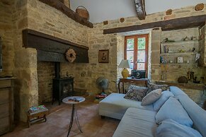 Dordogne Poolside Escape