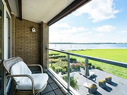 Cosy Holiday Home on Lake Veere With the Beach Right at Your Doorstep