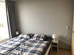 Cosy Holiday Home on Lake Veere