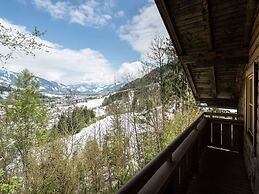 Idyllic Chalet in Kaprun near Ski Area
