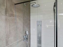 Home for Family & Pets