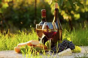 Cahors Countryside Retreat