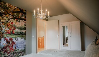 Stylish Holiday Home in Leende With Terrace