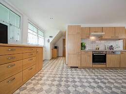 Holiday Apartment in Tropolach Near Pressegger See