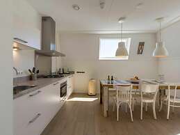 Luxurious Apartment in Koudekerke With Parking