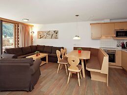 Luxurious Chalet in Pinzgau With Pool