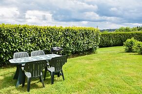 Peaceful Getaway in Teilhet