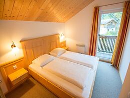 Chalet in Annaberg-lungotz With a Community Pool