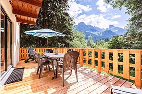 Chalet in Annaberg-lungotz With a Community Pool