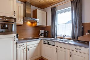 Chalet in Annaberg-lungotz With a Community Pool