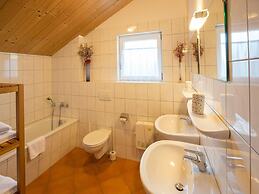 Chalet in Annaberg-lungotz With a Community Pool