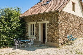 Cottage in Chaleix Near Forest and Lake