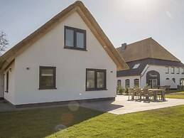 Villa in De Cocksdorp With Stunning Views