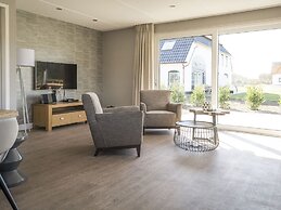 Villa in De Cocksdorp With Stunning Views
