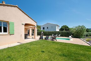 Holiday Home in Le Plan-de-la-tour With Pool