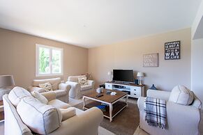 Holiday Home in Le Plan-de-la-tour With Pool
