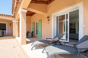 Holiday Home in Le Plan-de-la-tour With Pool