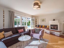 Holiday Flat in the Centre of Soll With Pool