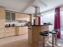 Holiday Flat in the Centre of Soll With Pool