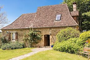 Holiday Home in Dordogne With Private Pool