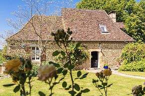 Holiday Home in Dordogne With Private Pool