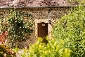 Holiday Home in Dordogne With Private Pool