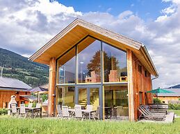 Luxurious Chalet in Sankt Georgen ob Murau with Hot Tub