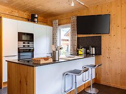 Luxurious Chalet in Sankt Georgen ob Murau with Hot Tub