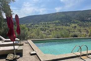 Holiday Home in Lacoste With Pool