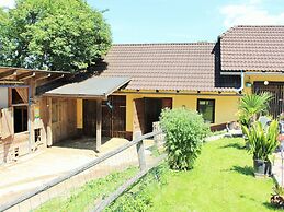 Cozy Apartment in Köttmannsdorf near Lake