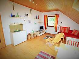 Cozy Apartment in Köttmannsdorf near Lake