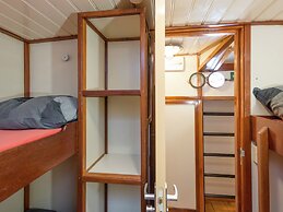 Unique Group Stay: Boat for 30