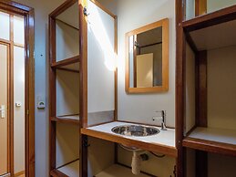 Unique Group Stay: Boat for 30