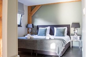 Tranquil Holiday Home in Alphen-chaam With Stables