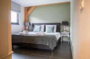 Tranquil Holiday Home in Alphen-chaam With Stables