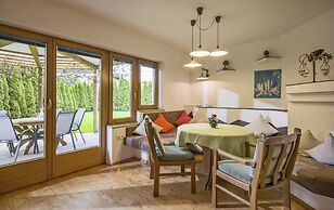 Apartment With Zillertal Alps Views