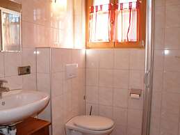 Apartment With Balcony in Sankt Gallenkirch