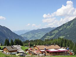 Apartment With Balcony in Sankt Gallenkirch
