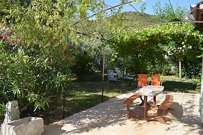 Villa Overlooking Les Vans Centre