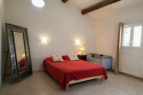Vineyard Villa in Montfrin