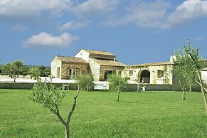Vineyard Villa in Montfrin