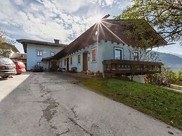 Spacious Apartment in Mittersill near Ski Area