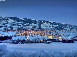 Spacious Apartment in Mittersill near Ski Area