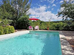 Saint-bres: Pool & Nature