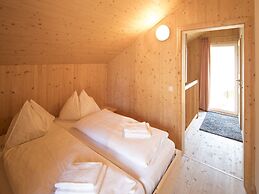 Amazing House With Balcony