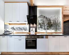 Lively Apartment Near the ski Slope