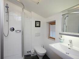 Posh Mansion in Sankt with 2 Saunas, Whirlpool, Hot Tub