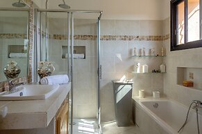Mansion in Frejus With Private Pool
